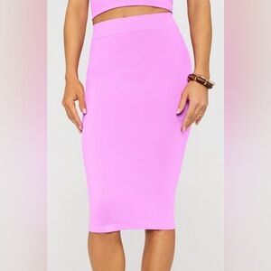 Fabletics + Yitty Smooth As Hell Shaping Midi
Skirt | New | Grape Soda | Small